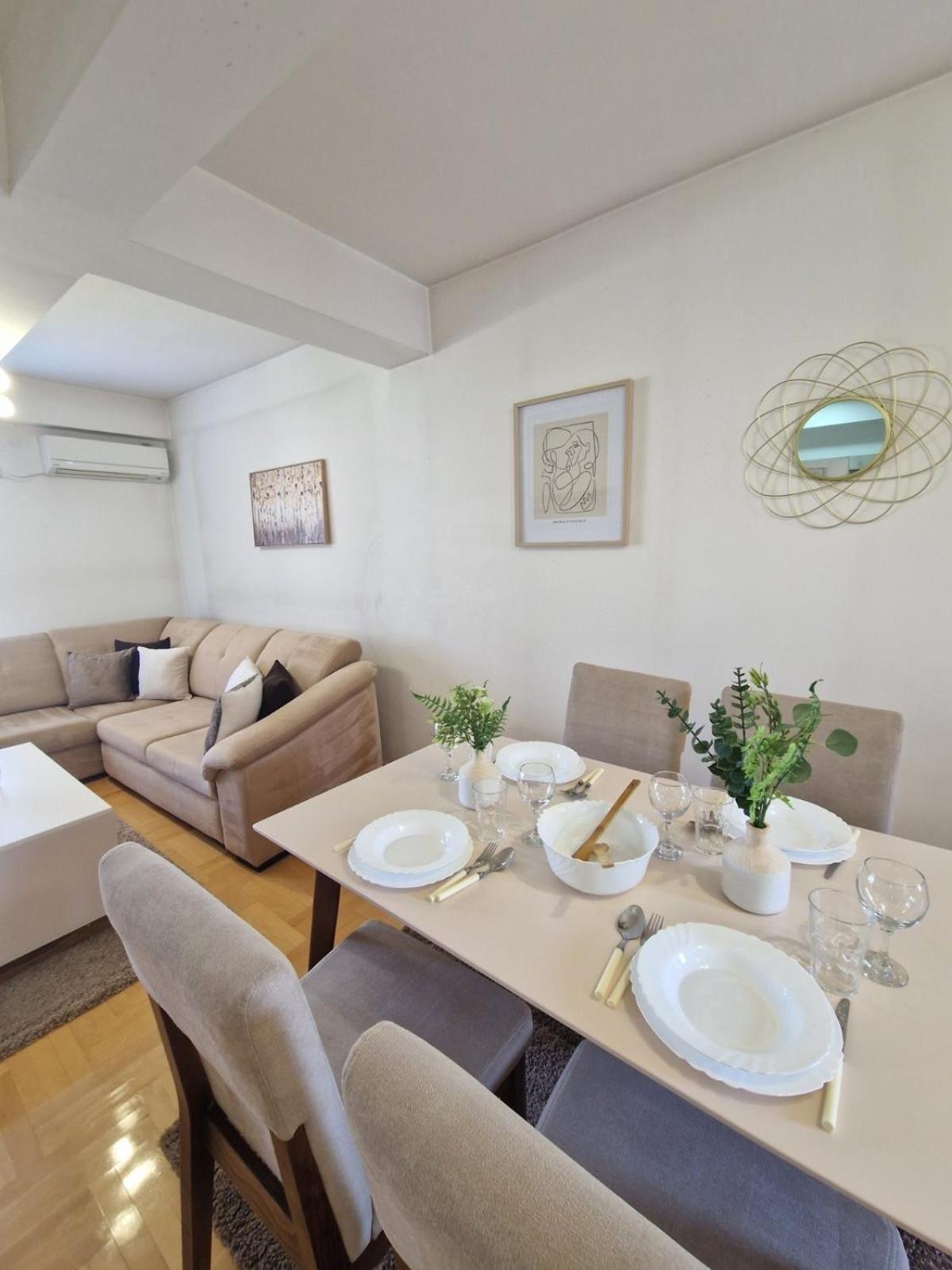 Kamche Lux Apartment Szkopje Kültér fotó